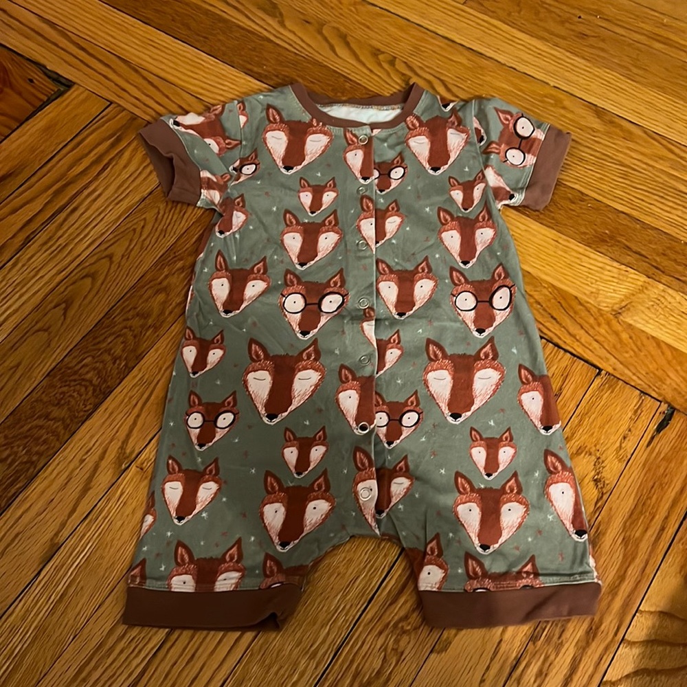 Adorable toddler fox romper